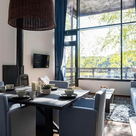 Waterside Luxury Sky Pad * Antoing