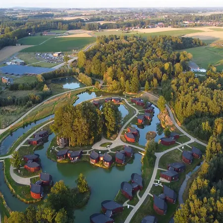 Waterside Luxury Sky Pad Hébergement de vacances *