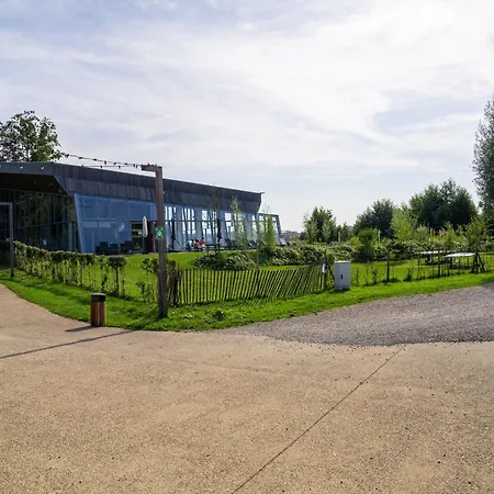 Waterside Luxury Sky Pad Hébergement de vacances Antoing