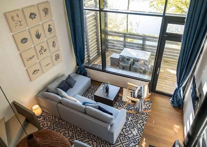 Waterside Luxury Sky Pad Antoing