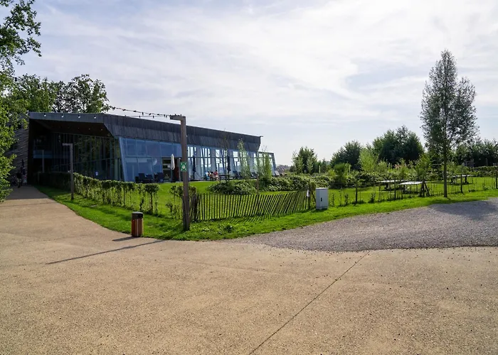 Waterside Luxury Sky Pad Hébergement de vacances Antoing